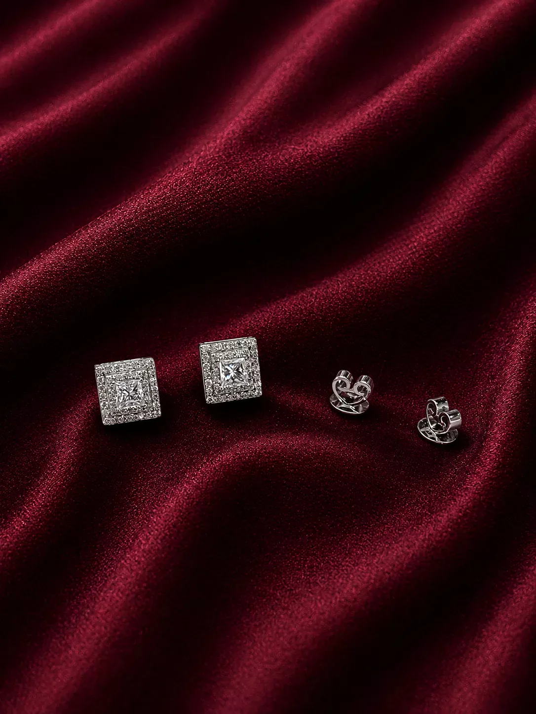 Earring Diamond - Bayar Gold Erbil