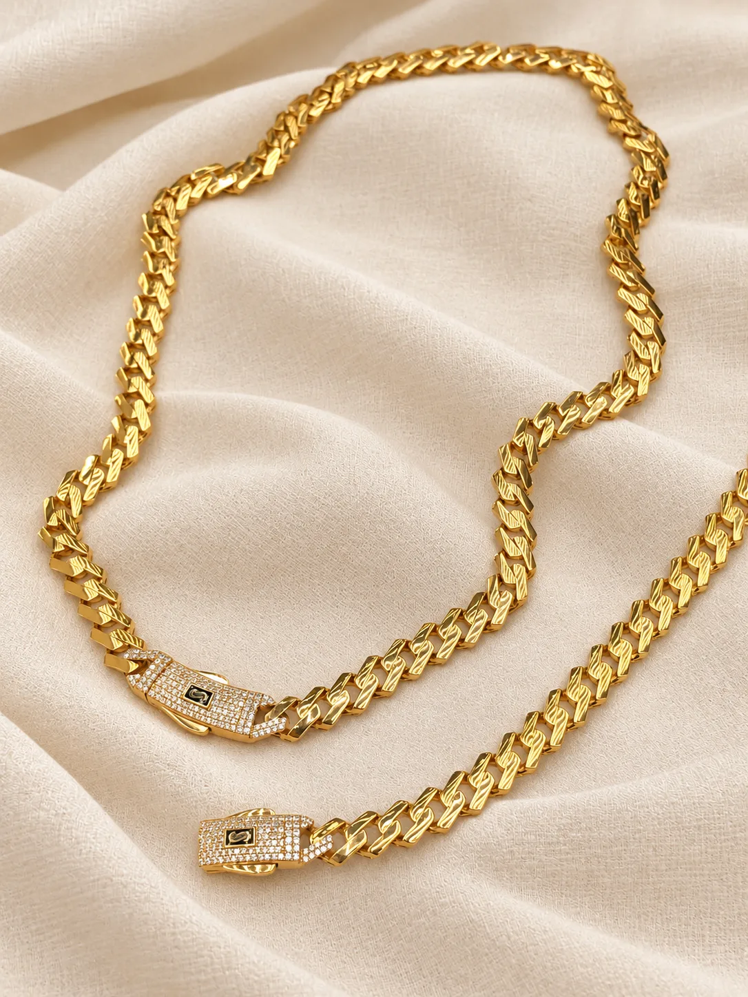مۆناکۆ چاین - Bayar Gold Erbil