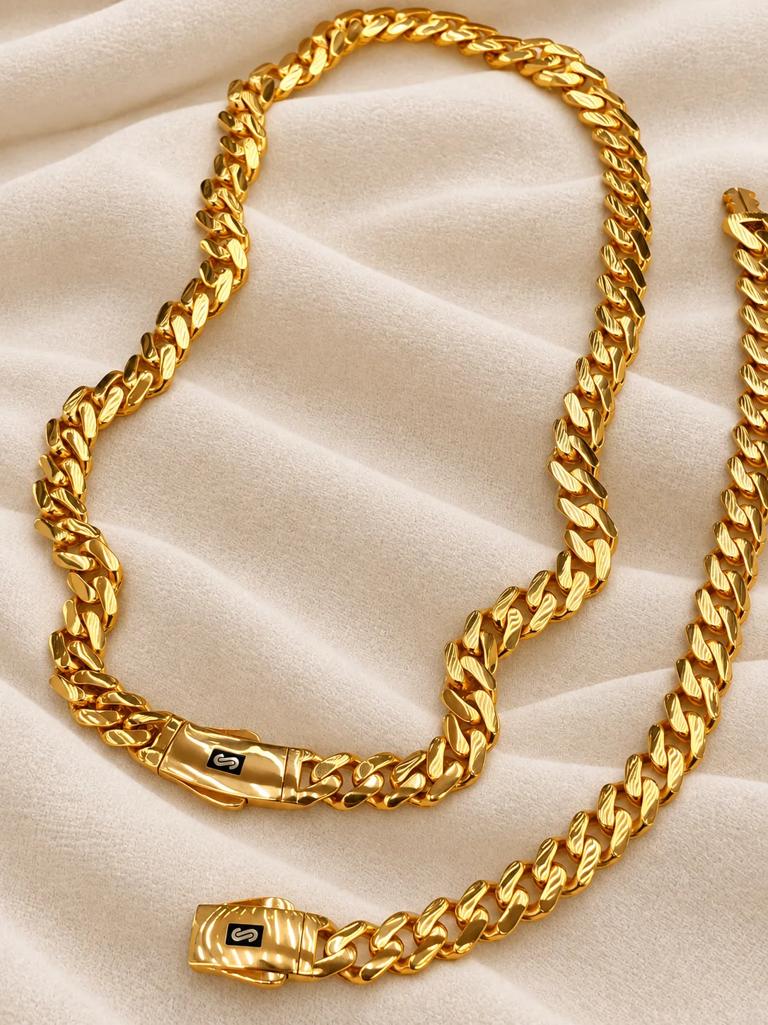 مۆناکۆ چاین - Bayar Gold Erbil