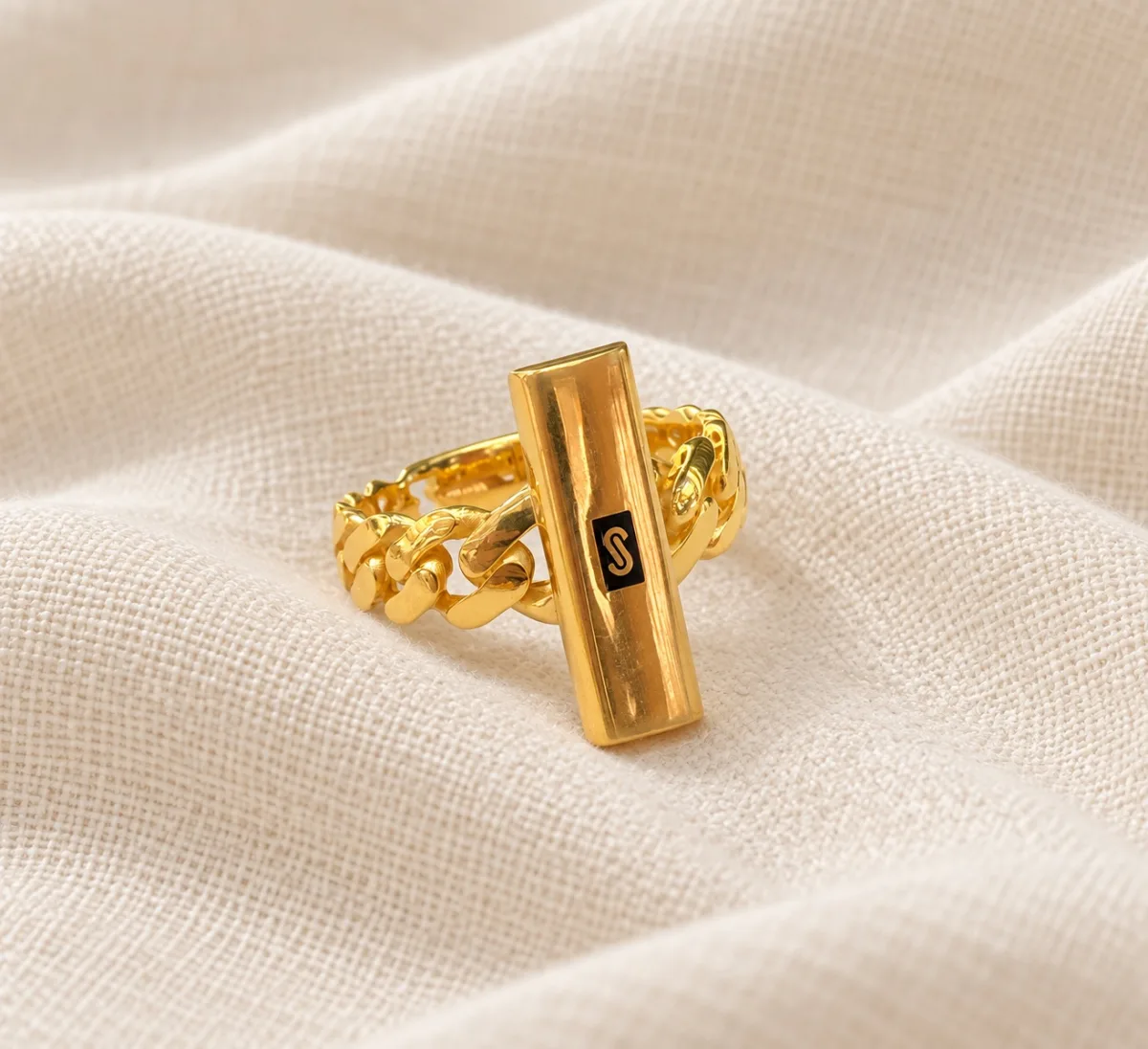 ئەنگۆستیلەی مۆناکۆ - Bayar Gold Erbil